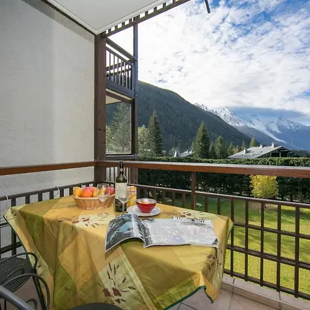 Sainte-foy-l'argentiere Sleeps 4 Pool